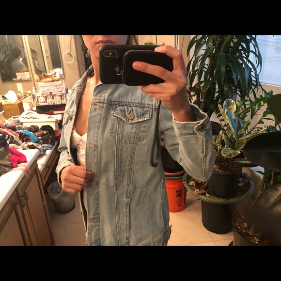 Jean jacket - Picture 2 of 4